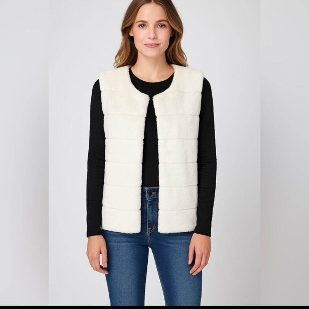 Style & Co Women’s Ivory Faux Fur Vest Faux Suede Lined Sleeveless Size L NWT
